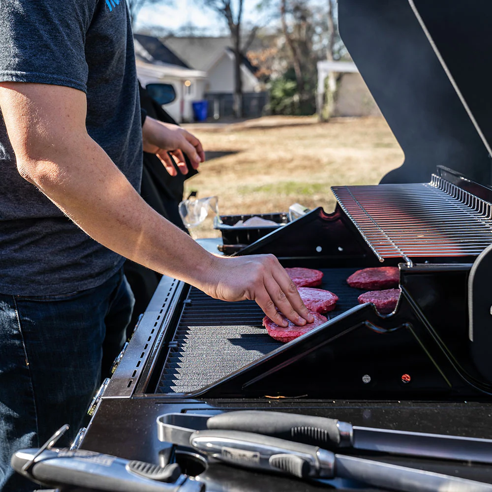 Monument Grills 24633 | 4-Burner Black Propane Gas Grill